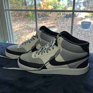 Men’s Nike Dunks